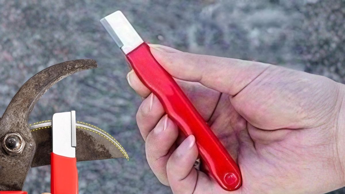 Is a Portable Garden Tool Sharpener Worth It for Everyday Yard Work